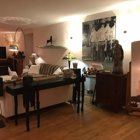 Sur Le Port Bed & Breakfast Saint-Martin-de-Re