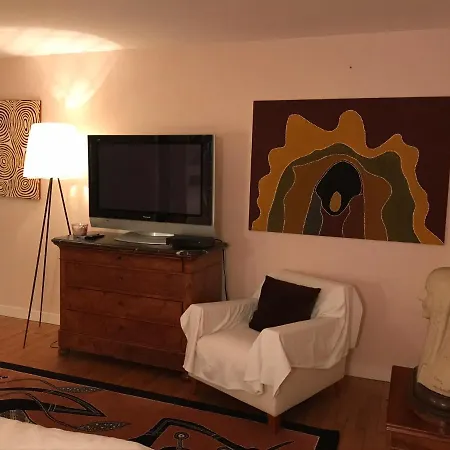 Sur Le Port Bed & Breakfast Saint-Martin-de-Re