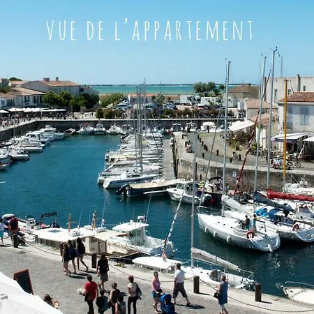Alojamento de Acomodação e Pequeno-almoço Sur Le Port *